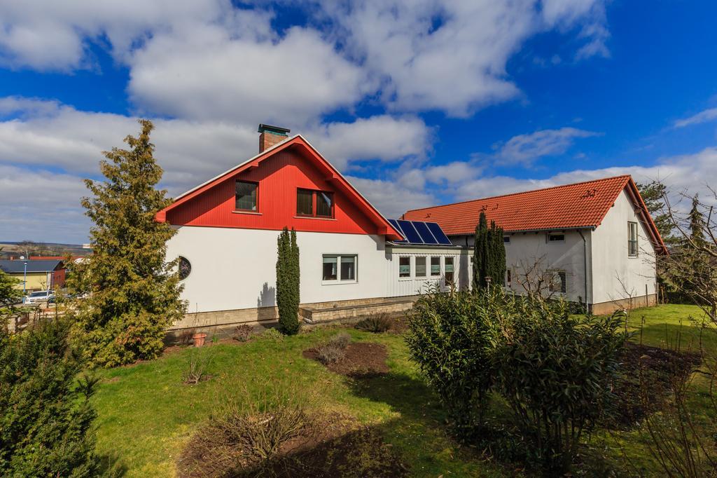 Hotel-Pension Am Rosarium Sangerhausen Exteriér fotografie